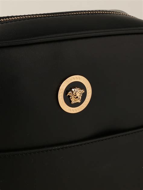 versace umhängetasche herrne|Versace Umhängetaschen für Herren .